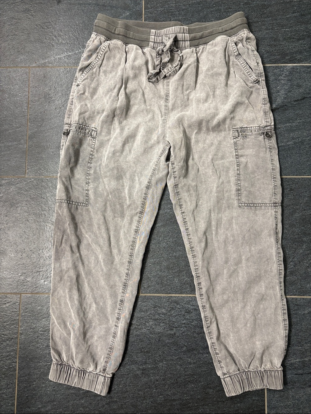 Grungy aerie washed grey joggers